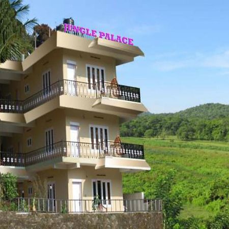 Jungle Palace Homestay Thekkady Ngoại thất bức ảnh